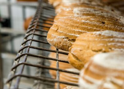 A rozskenyér: Egészséges és ízletes alternatíva a hagyományos kenyér helyett
